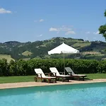 In With Pool & Terrace